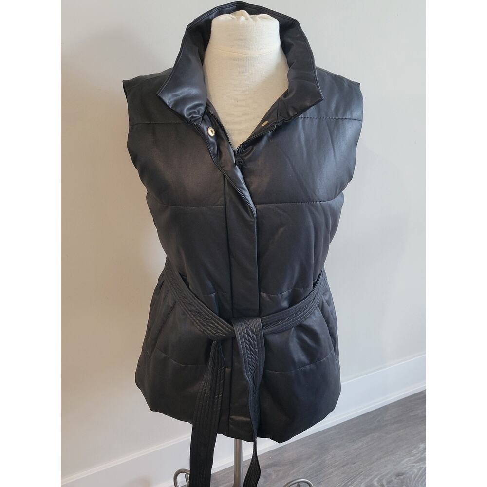 NWT Andrew Marc New York Black Faux Leather Vest Sleeveless Jaket Women Small